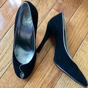 Charles Jourdan black peep toe Pumps